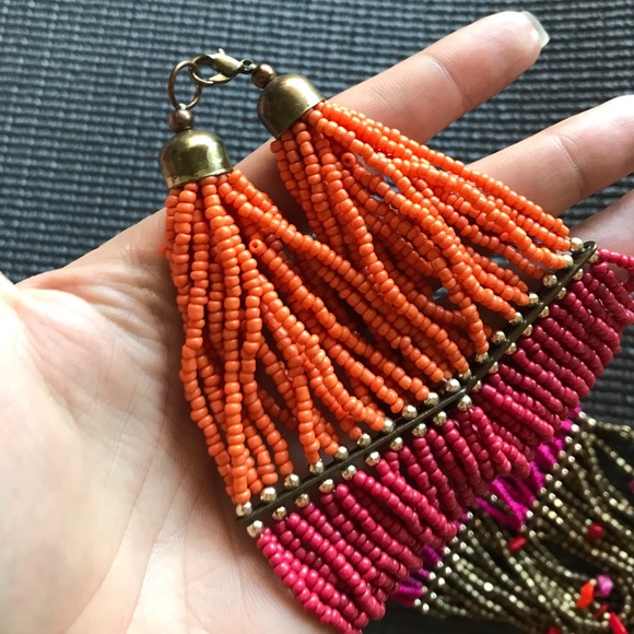 🪘 Beaded Carnival Necklace 🪘 - Picture 3 of 7